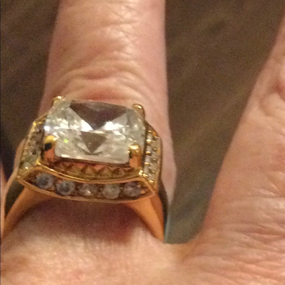 Suzanne Somers gold vermeil CZ ring